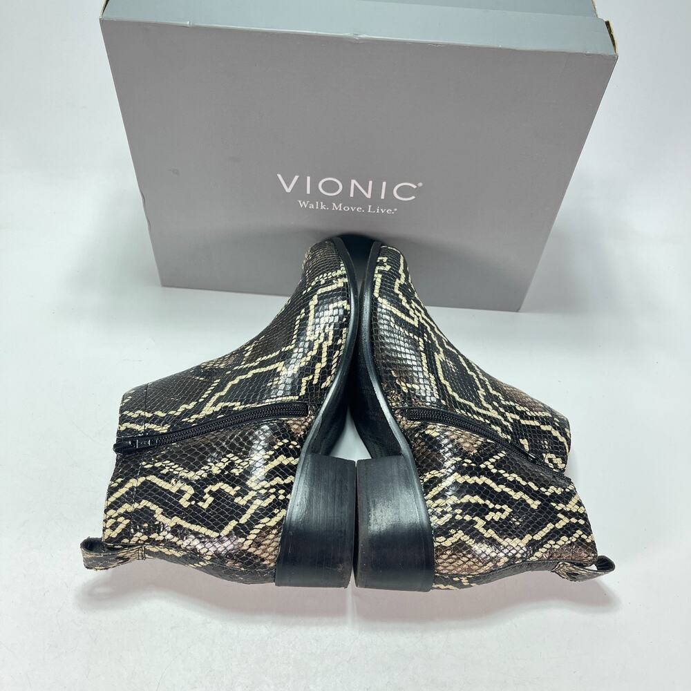 Vionic Clara Boa Black Leather Snake Embossed Side Zipper Booties Women's Sz 9.5 - Picture 5 of 7